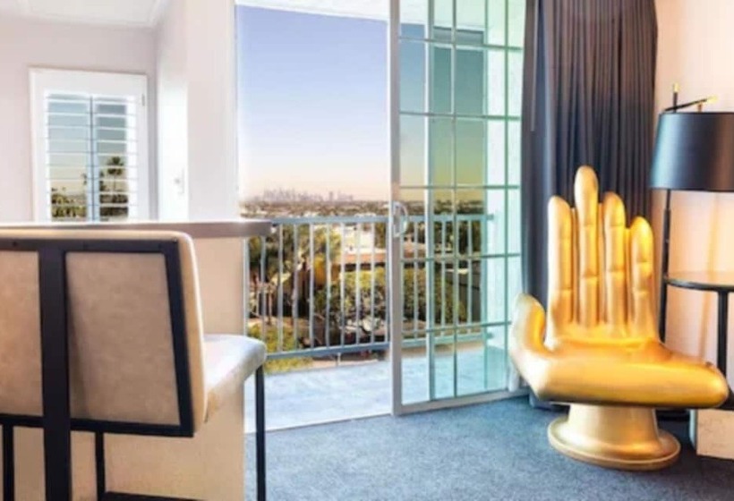 Люкс Вид на Город, Montrose At Beverly Hills