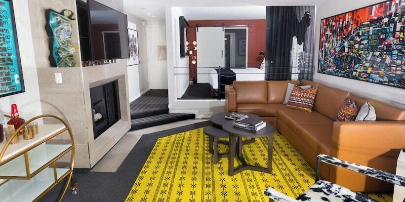 مجموعه ویستا شهر, Montrose At Beverly Hills