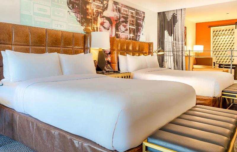 Люкс Повышенной Комфортности, Montrose At Beverly Hills