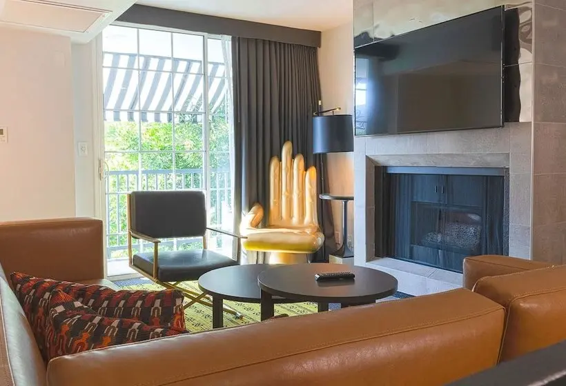 Апартаменты 1 Спальня, Montrose At Beverly Hills