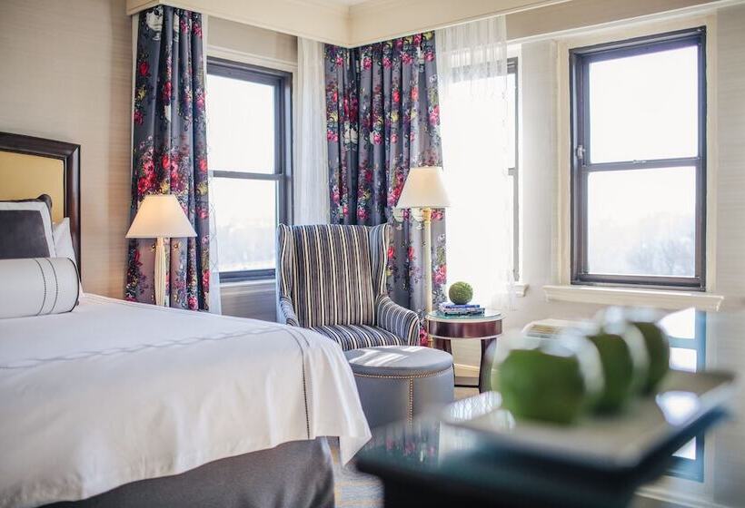 Номер Премиум, Omni Shoreham