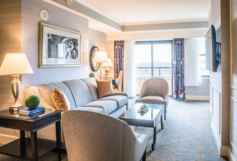프리미엄 스위트, Omni Shoreham