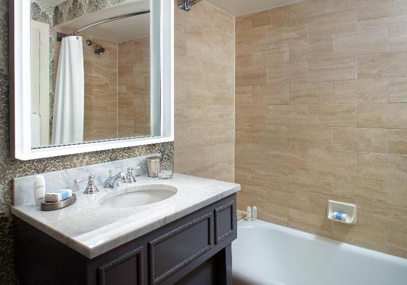 Люкс Классика, Omni Shoreham