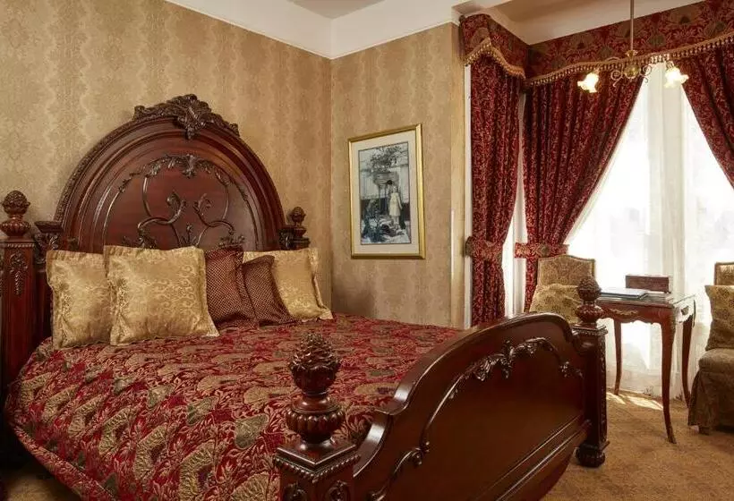 デラックスルーム, Queen Anne