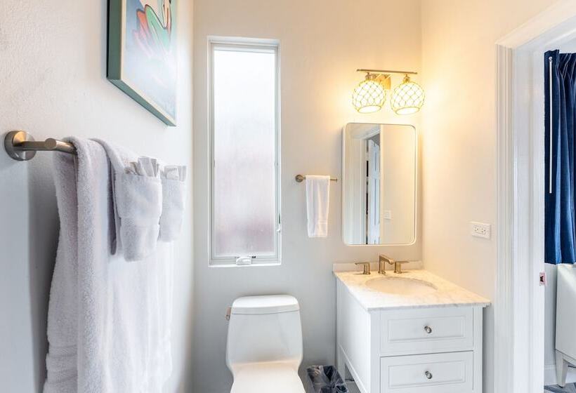 اتاق استاندارد با تخت دوبل, Sebastians On The Beach