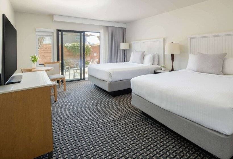 غرفة قياسية, The Lodge At Tiburon