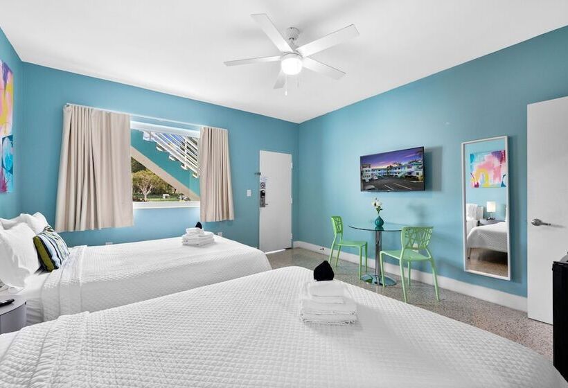 디럭스 룸, The New Yorker Miami