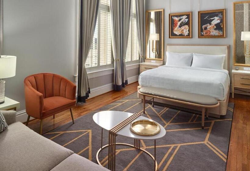 Junior Suite Llit King, The Tremont House, Galveston, A Tribute Portfolio