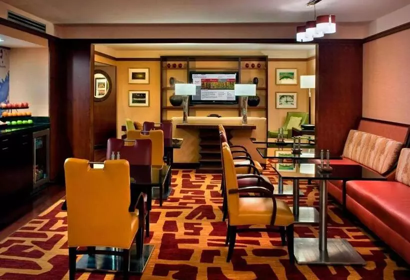 Standard-huone King-vuode, Trumbull Marriott Shelton