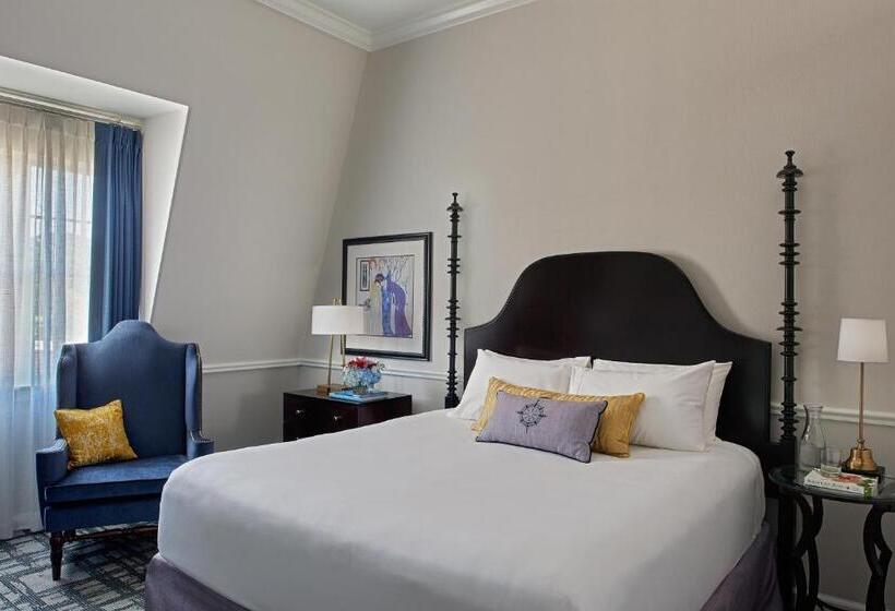 غرفة قياسية سرير كينج لذوى الإحتياجات الخاصة, Viking