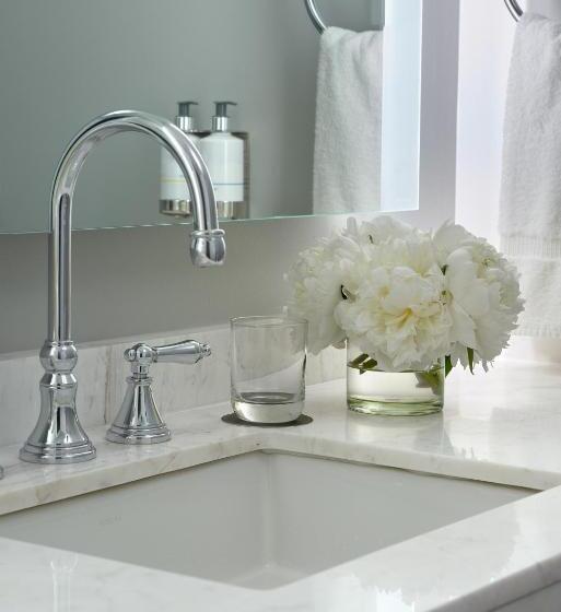 غرفة قياسية سرير كينج لذوى الإحتياجات الخاصة, Viking