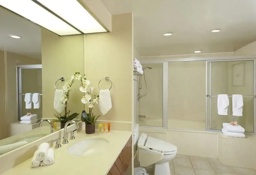 جناح كلوب, Oasis Hotel Waikiki