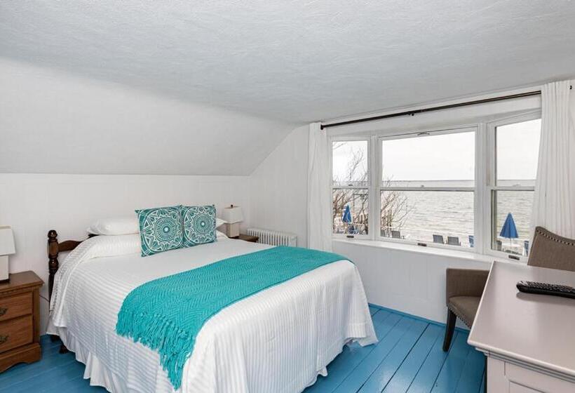 오두막, The Masthead Resort