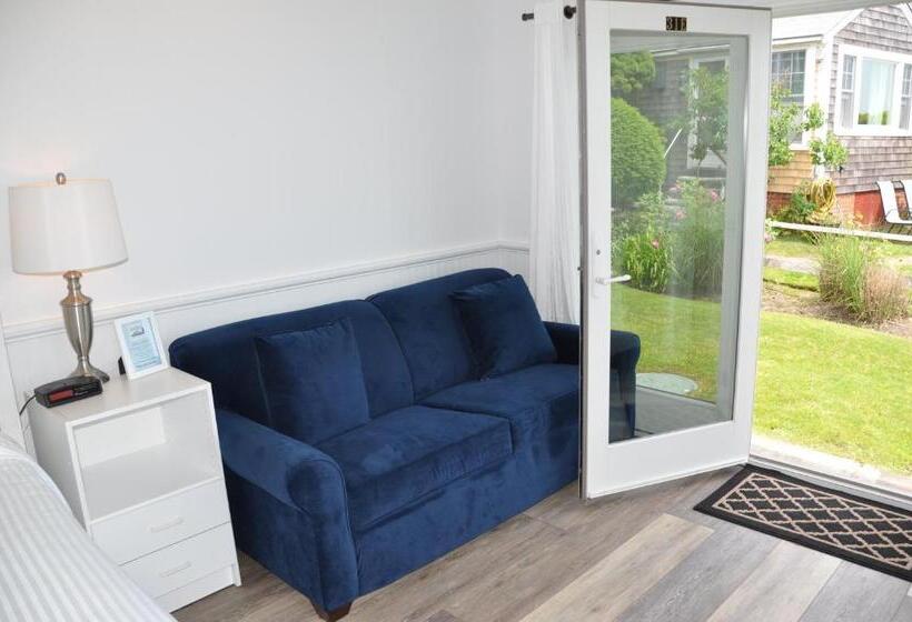 스탠다드 스튜디오 정원 전망, The Masthead Resort