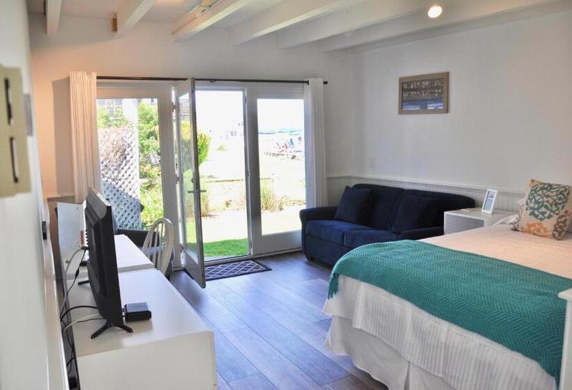 스탠다드 스튜디오 정원 전망, The Masthead Resort