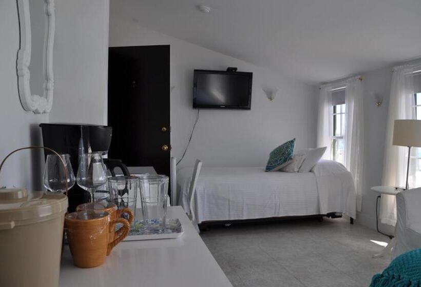 Triple Room Sea View, The Masthead Resort