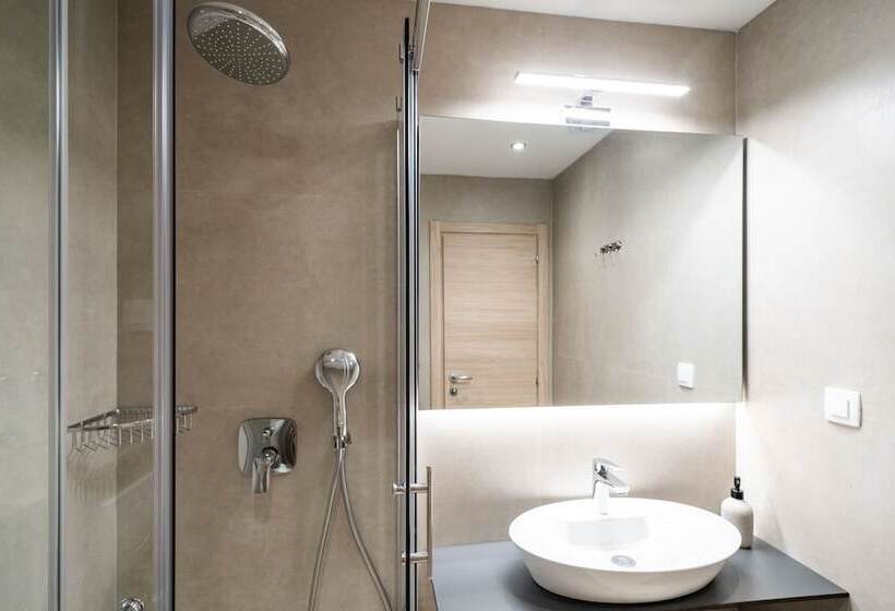 Апартаменты 1 Спальня с Террасой, Bacan Serviced Apartments