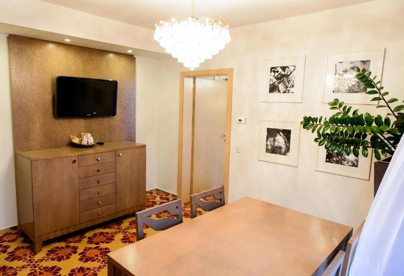 سوئیت پرزیدنت, Grand Hotel Sava Superior