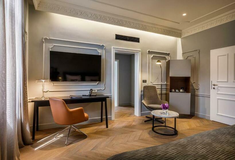 Люкс, Ambasador  Liburnia