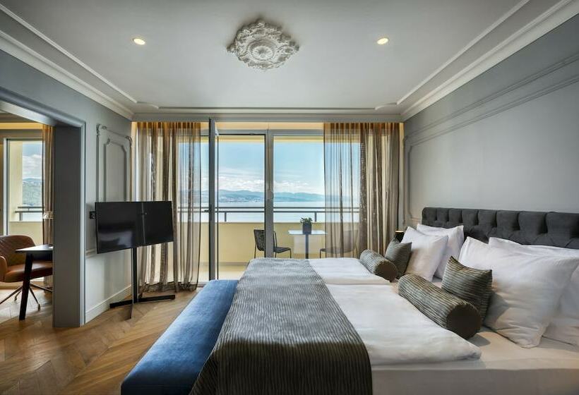 Люкс, Ambasador  Liburnia