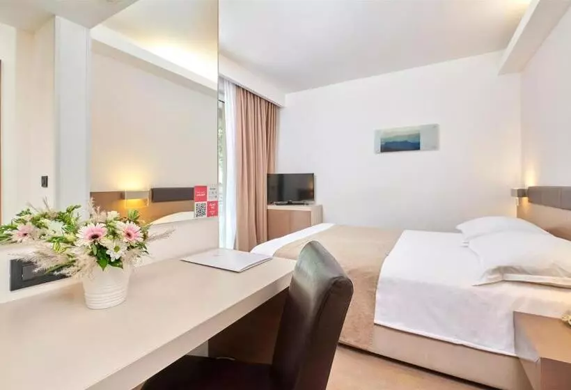 Classic room with balcony, Molindrio Plava Laguna