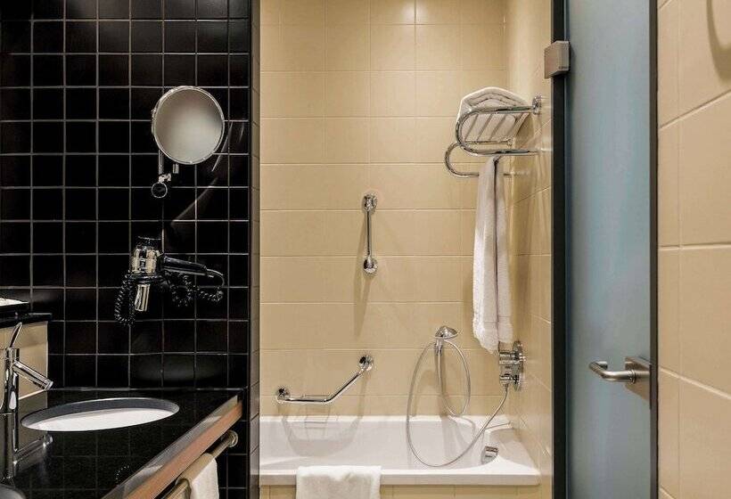 חדר סופריור, Pullman Eindhoven Cocagne