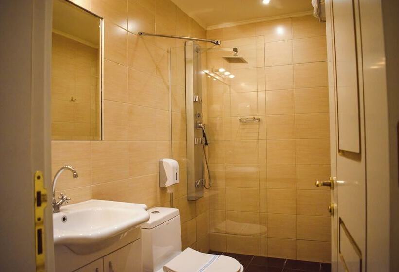 اتاق استاندارد, Queen S Astoria Design