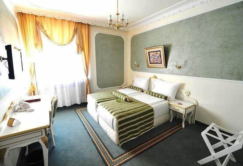 اتاق استاندارد, Queen S Astoria Design