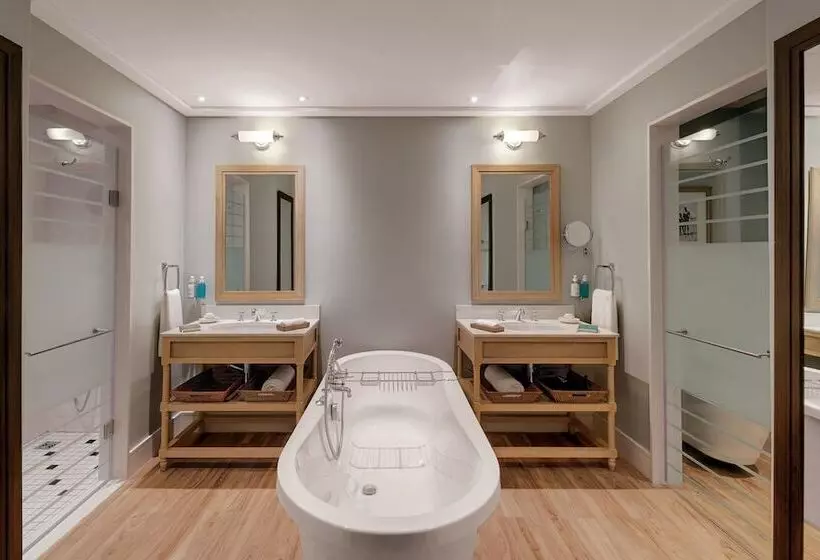 سوییت جونیور, Strand Hotel Swakopmund