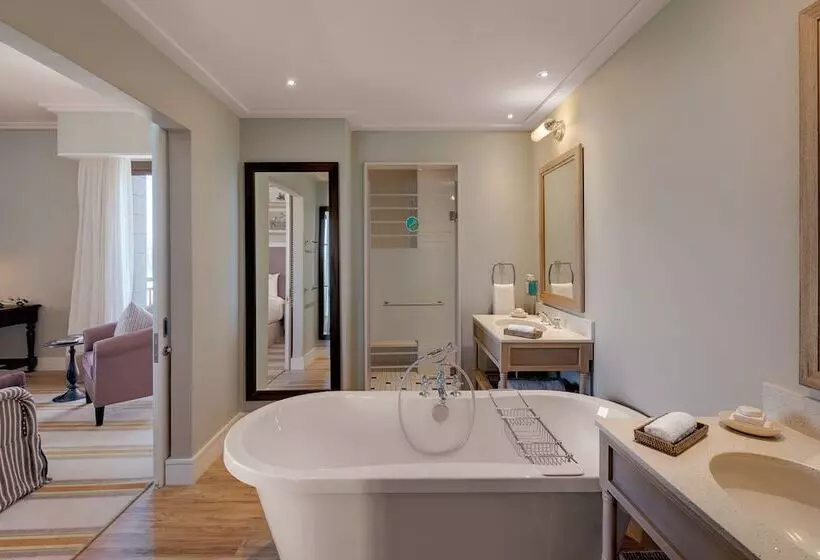 سوئیت پرزیدنت, Strand Hotel Swakopmund
