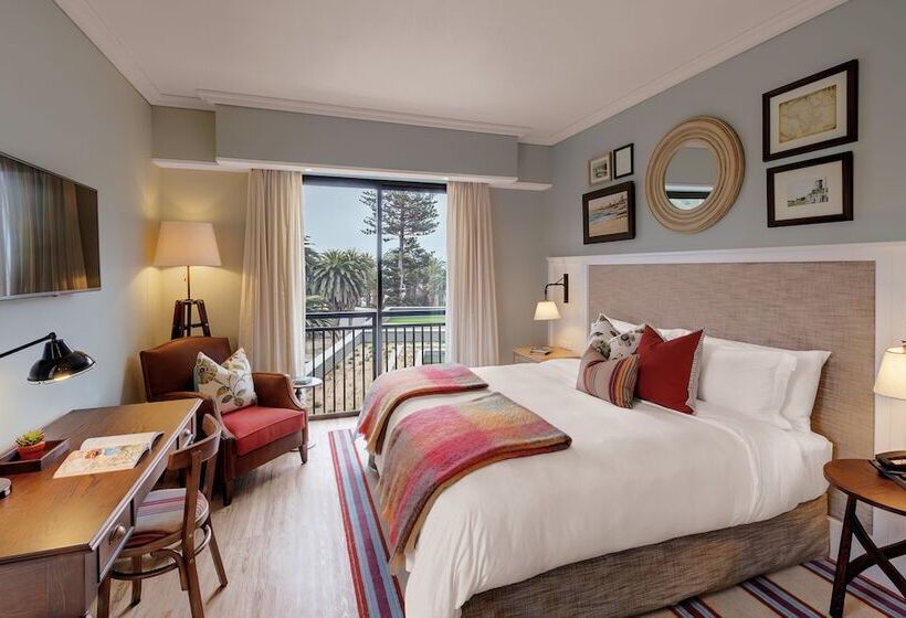 اتاق استاندارد, Strand Hotel Swakopmund