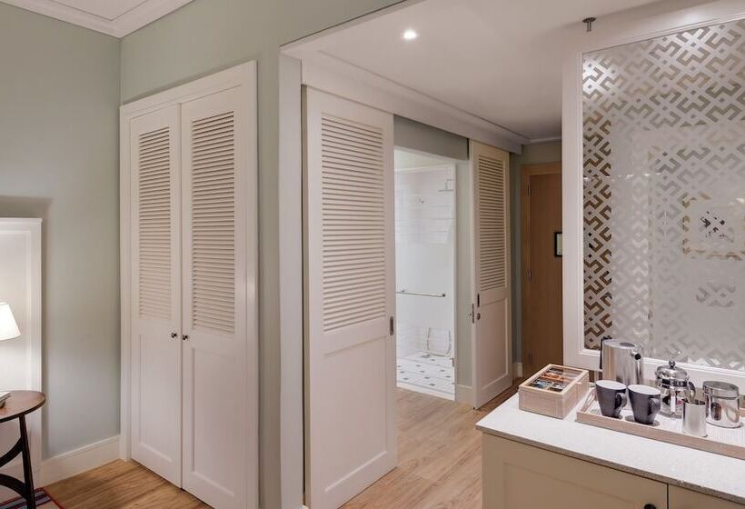 اتاق استاندارد, Strand Hotel Swakopmund