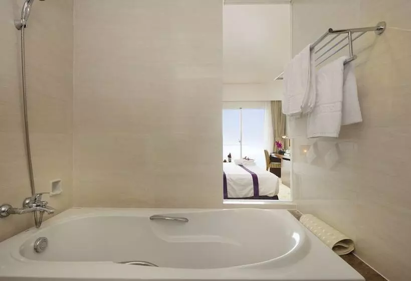 اتاق لوکس با تخت بزرگ, Ttc Hotel Michelia