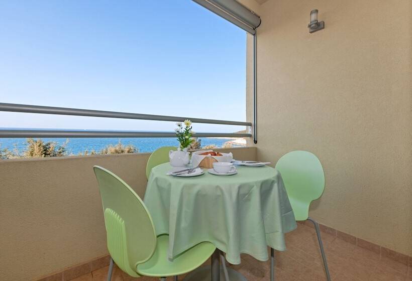 プレミアムトリプルルーム, Maistra Select Belvedere Resort