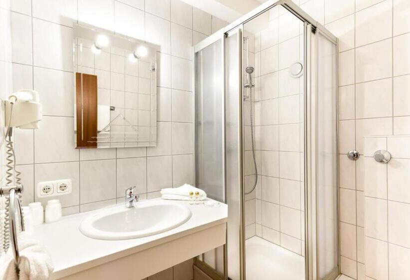 شقة غرفة واحدة, Aparthotel Kleinwalsertal