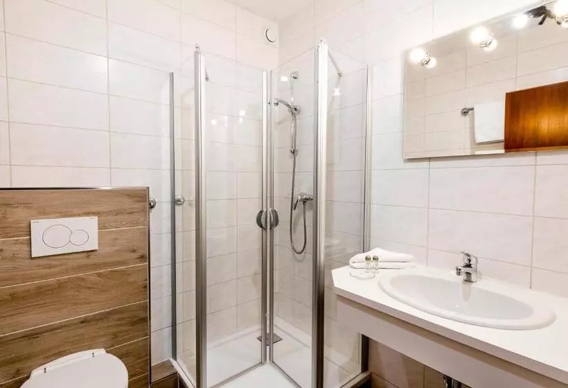 ファミリールーム, Aparthotel Kleinwalsertal