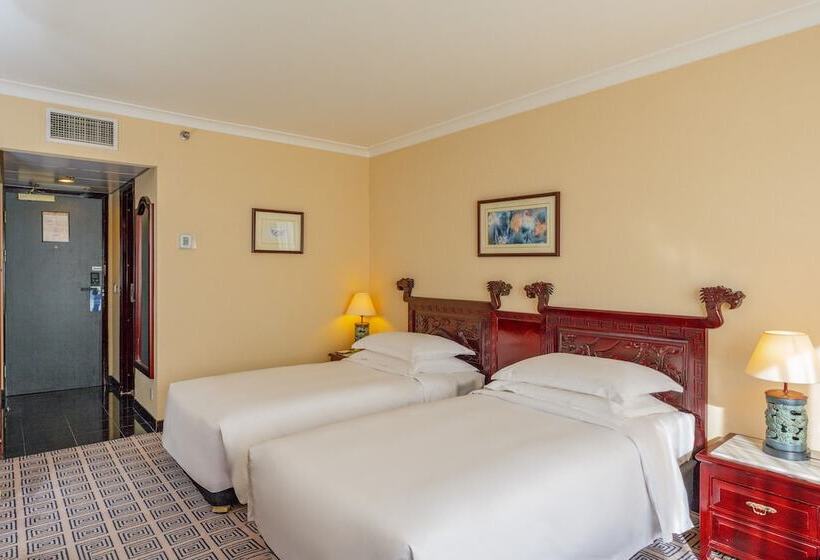 Номер Deluxe, Grand Skylight Hotel Royal