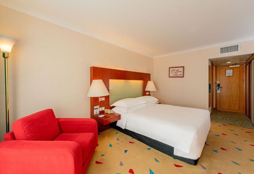 Номер Deluxe, Grand Skylight Hotel Royal