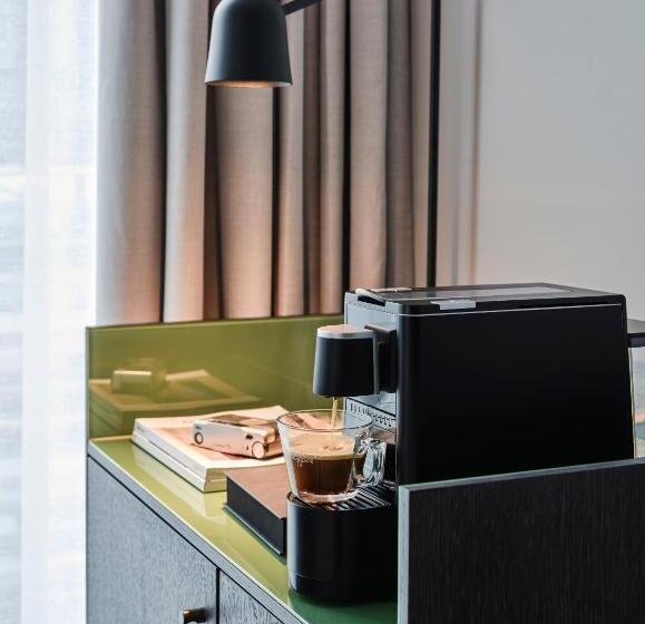 Студия Стандарт, Atlantic Hotel Münster
