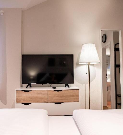 Quarto Triplo Clássico, Beim Schupi Karlsruhe