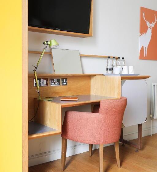 패밀리 룸, Cairn Hotel & Apartments