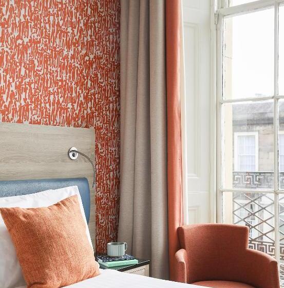 기본룸, Cairn Hotel & Apartments