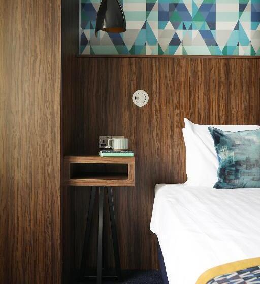 수피리어 룸, Cairn Hotel & Apartments