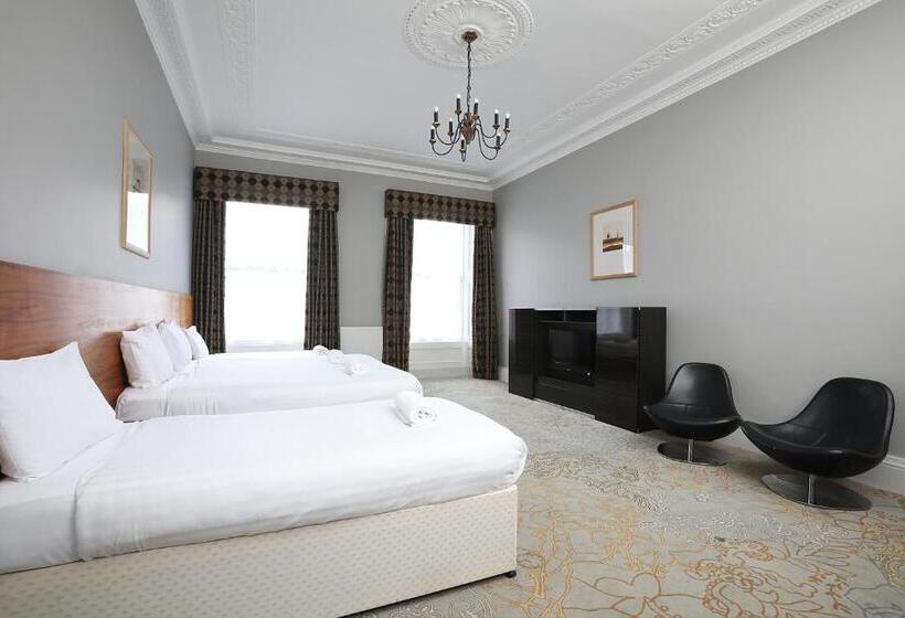 침실 4개 주택, Cairn Hotel & Apartments