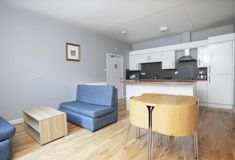 침실 3개 주택, Cairn Hotel & Apartments