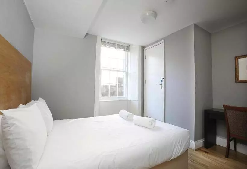 ３ベッドルームハウス, Cairn Hotel & Apartments
