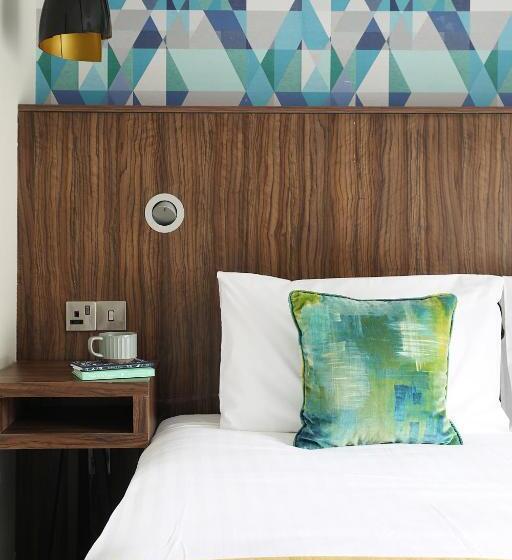 스탠다드 룸, Cairn Hotel & Apartments