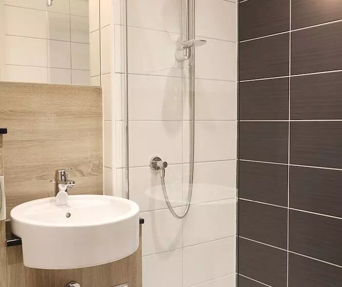 スタンダードシングルルーム, Cairn Hotel & Apartments