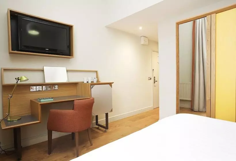 スタンダードルーム, Cairn Hotel & Apartments