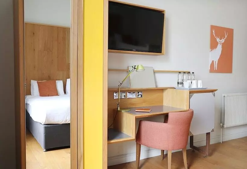 ファミリールーム, Cairn Hotel & Apartments